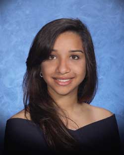 Senior Spotlight: Camila Hernandez