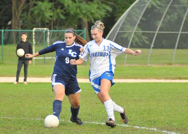 Lady Vikings Going for the Goal