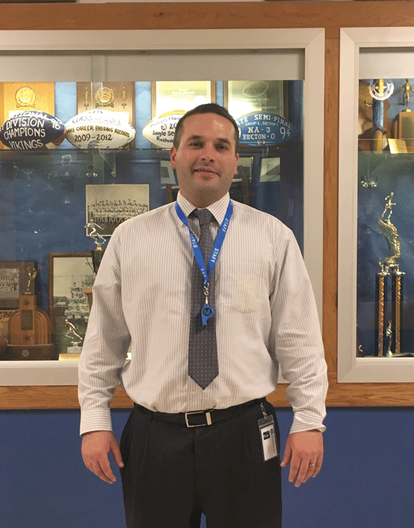 Meet Our New Principal, Mr. Bott!